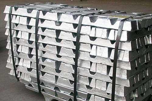 焊锡:主要指用锡基合金做的熔点较低的焊料.
